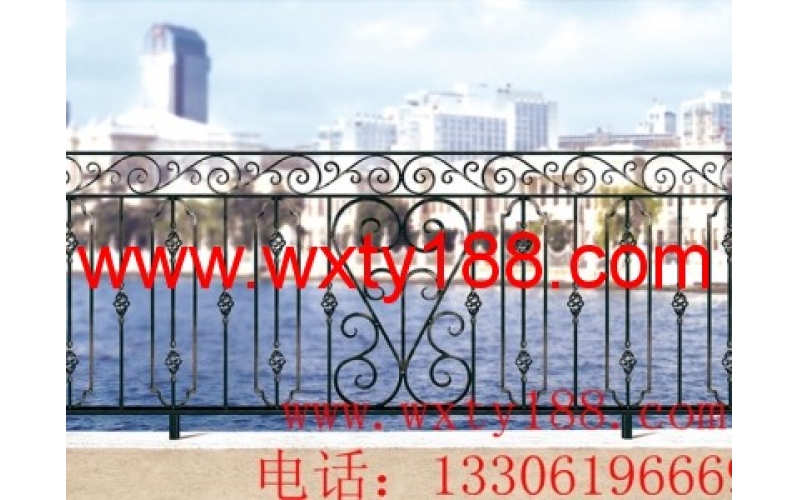 The balcony guardrail