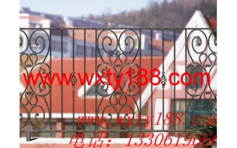 The balcony guardrail